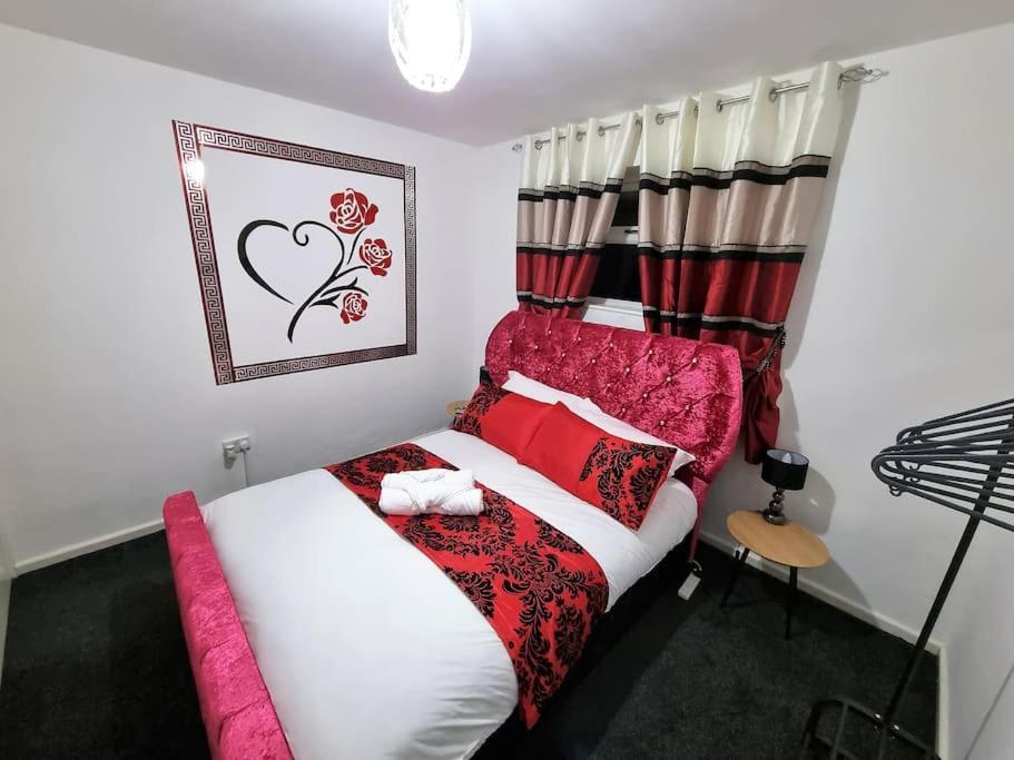 *C.Sani* Setup For Your Most Relaxed & Amazing Stay + Free Parking + Free Fast Wifi * 利兹 外观 照片